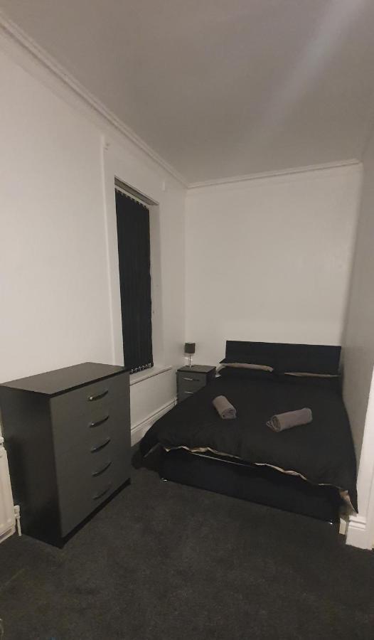 Hustlers Inn Apartment นิวคาสเซิล อะพอน ไทน์ ภายนอก รูปภาพ